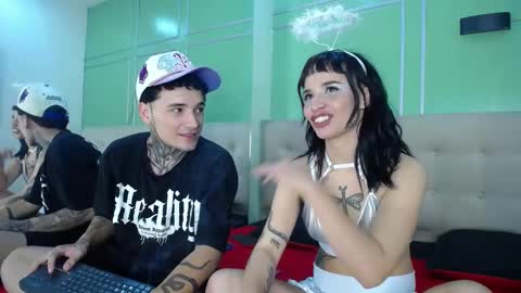 Snapshot of catalellaandpaul chatting on 03.08.25 CatalellaAndPaul online show from 03.08.25