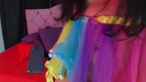 Cata Prins  online show from 10.25.25