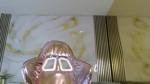 Snapshot of catalina5_s chatting on 02.19.26 Catalina online show from 02.19.26