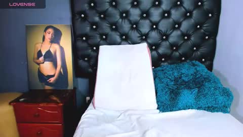 Catalina online show from 11.28.25