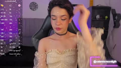 Cat  online show from 02.15.25