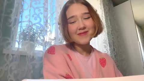 Snapshot of caterinakeliikoa chatting on 06.20.26 Kate online show from 06.20.26