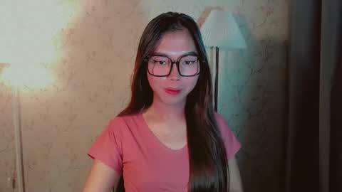 Snapshot of catherine_365 chatting on 10.18.25 catherine_365 online show from 10.18.25