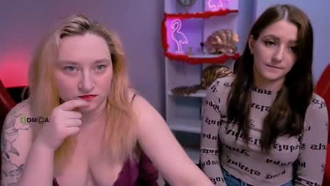 Snapshot of catherine_kitty chatting on 02.23.25 Catherine online show from 02.23.25