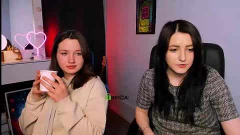 Snapshot of catherine_kitty chatting on 03.07.25 Catherine online show from 03.07.25