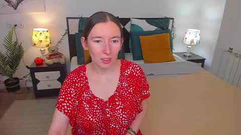 Catrin online show from 12.08.24