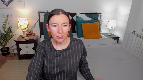 Catrin online show from 12.22.24