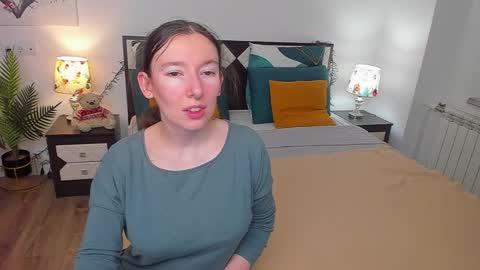 Catrin online show from 02.21.25