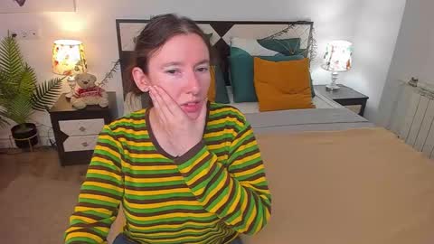 Catrin online show from 10.06.25