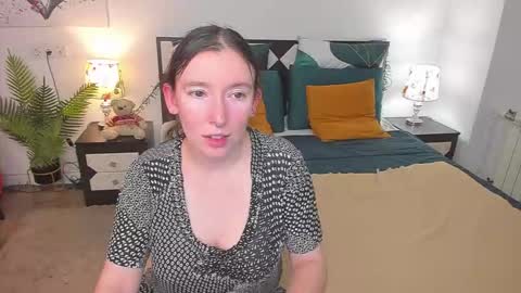 Catrin online show from 12.01.25