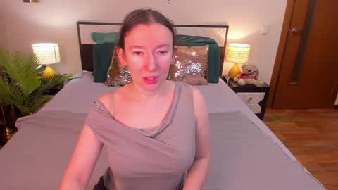 Catrin online show from 03.16.26