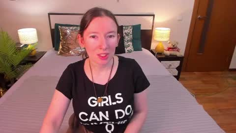 Catrin online show from 05.14.26