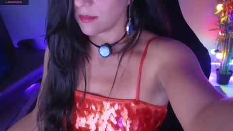 Snapshot of catherinstone chatting on 09.13.25 catherinstone online show from 09.13.25