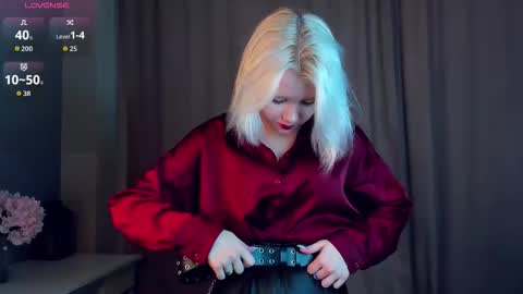 Mia online show from 03.25.26