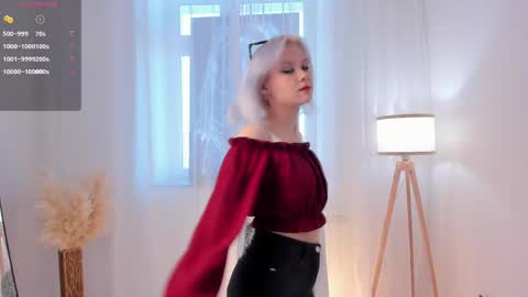 Mia online show from 06.03.26