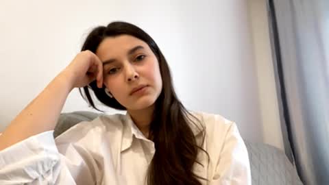 Emma online show from 10.12.25