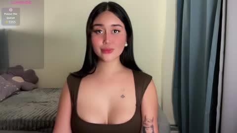 Snapshot of cathleya_ chatting on 11.11.25 Cathy online show from 11.11.25