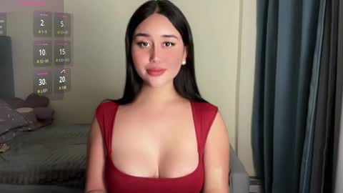 Snapshot of cathleya_ chatting on 12.01.25 Cathy online show from 12.01.25