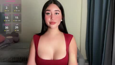 Snapshot of cathleya_ chatting on 12.04.25 Cathy online show from 12.04.25