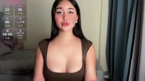 Snapshot of cathleya_ chatting on 12.15.25 Cathy online show from 12.15.25