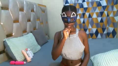 Snapshot of cathybea22 chatting on 04.11.26 Cathy online show from 04.11.26