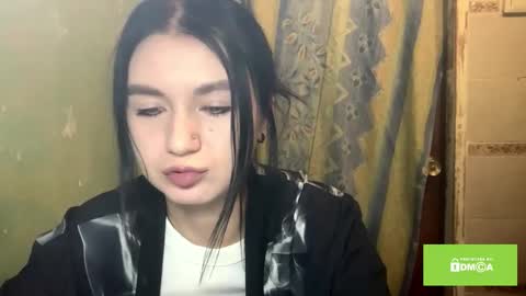 Lola online show from 12.04.25