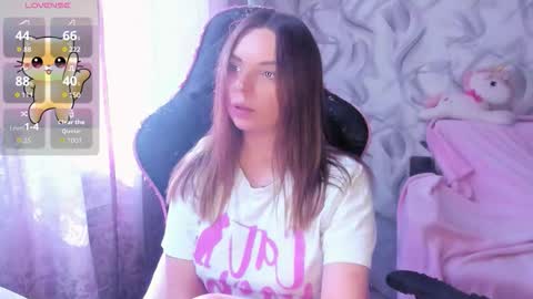 Snapshot of catisyfury chatting on 10.04.25 . . online show from 10.04.25