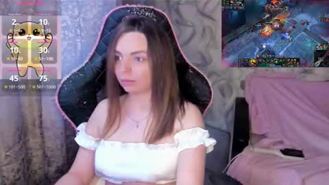 Snapshot of catisyfury chatting on 10.10.25 . . online show from 10.10.25