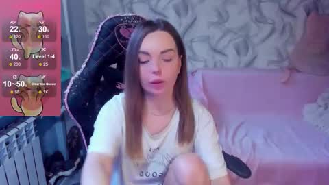 Snapshot of catisyfury chatting on 11.14.25 . . online show from 11.14.25