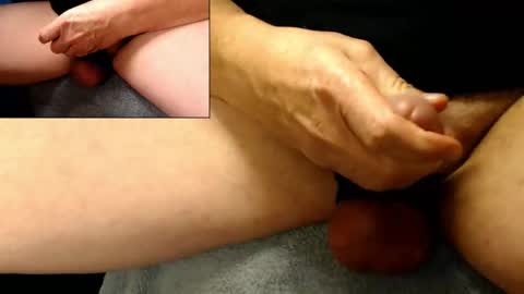 Snapshot of catlover03 chatting on 11.11.25 Mike online show from 11.11.25