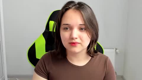 Catrine online show from 03.27.26