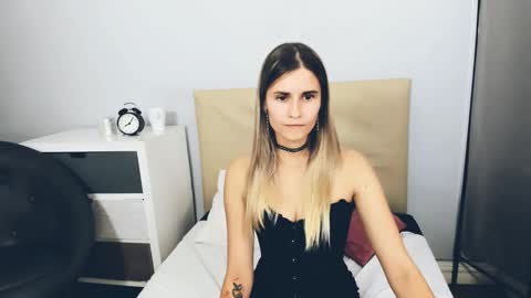 Snapshot of catringood chatting on 10.18.25 CatrinGood online show from 10.18.25