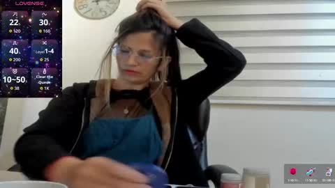 CATT EVANS online show from 09.17.25