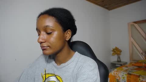 Snapshot of cattleya_hotgirl chatting on 12.29.24 Cattleya online show from 12.29.24