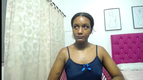 Snapshot of cattleya_hotgirl chatting on 10.27.25 Cattleya online show from 10.27.25