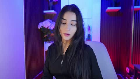 Snapshot of cattleyascaly chatting on 10.21.25 cattleyascaly online show from 10.21.25