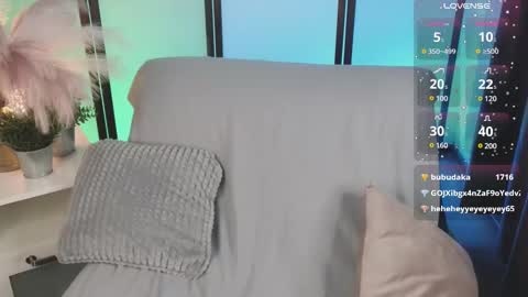 caty_cuddly online show from 02.10.25