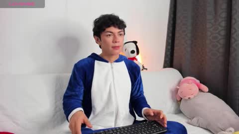 Cayden online show from 11.17.25