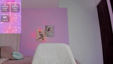 Snapshot of caylin_jordan chatting on 10.07.25 Cay online show from 10.07.25