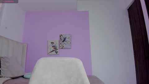 Snapshot of caylin_jordan chatting on 10.17.25 Cay online show from 10.17.25