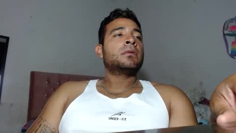 Snapshot of ccamilo_ chatting on 05.12.26 camilo online show from 05.12.26