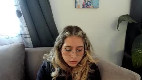 ccuteass online show from 12.12.24