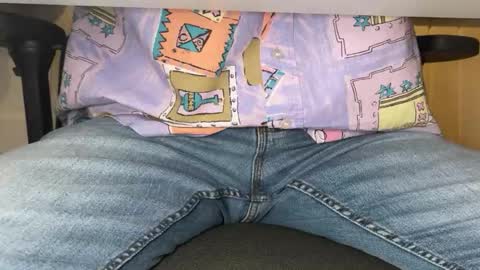 Snapshot of cecina2023 chatting on 10.29.25 Ceci online show from 10.29.25