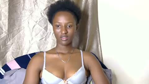 cee_queen online show from 07.05.26