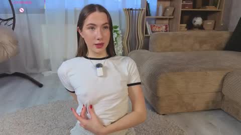 Josie Manesi online show from 12.05.25