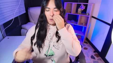 Snapshot of celesstebruce chatting on 01.04.25 meli online show from 01.04.25