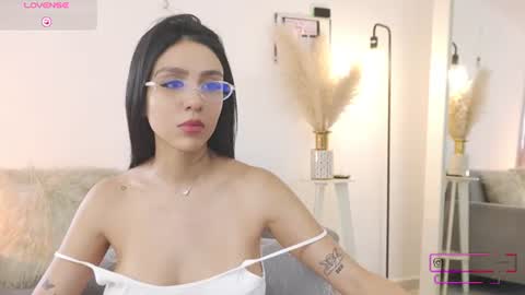 Snapshot of celeste_1220 chatting on 06.27.26 Alice online show from 06.27.26