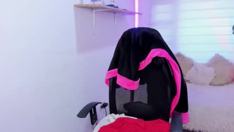 celeste_bonnet1 online show from 11.01.25