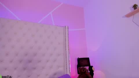 Celeste Wayne online show from 02.06.25