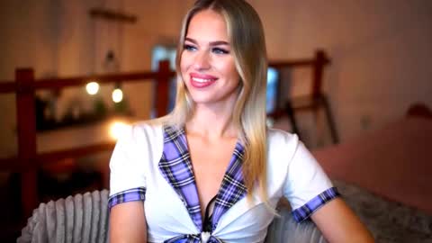 Sunflower  online show from 02.19.26